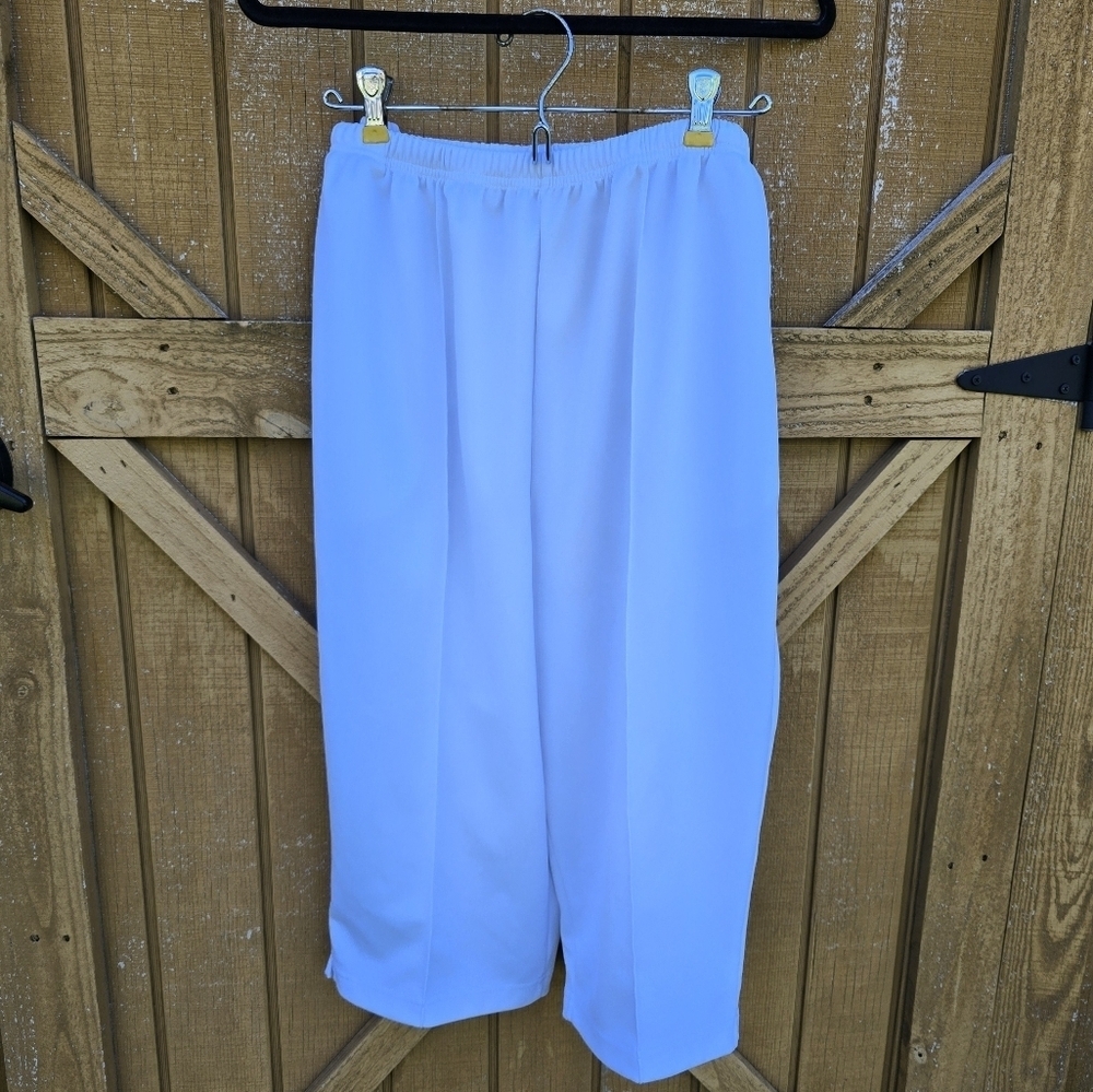 Blair White Wide-Leg Pants Stretchy Size 18